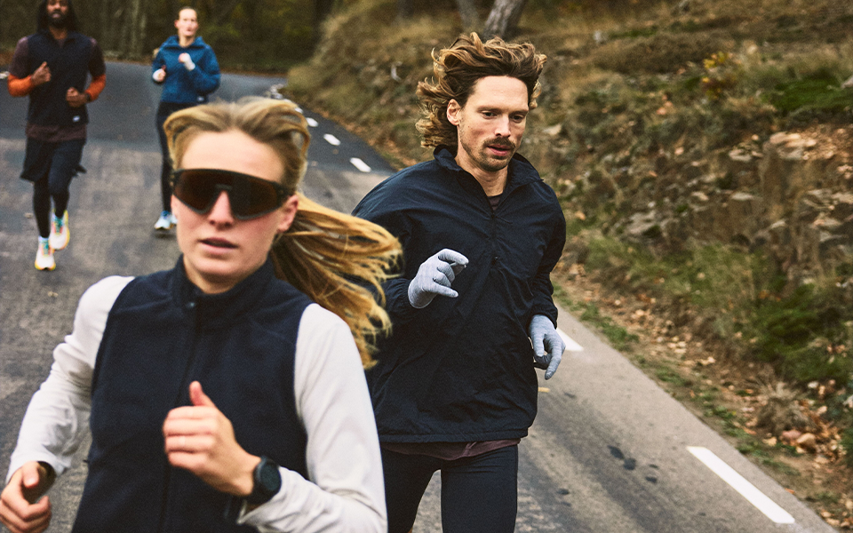 People running their 1km in Hyrox