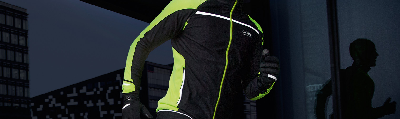 Man wearing reflective short