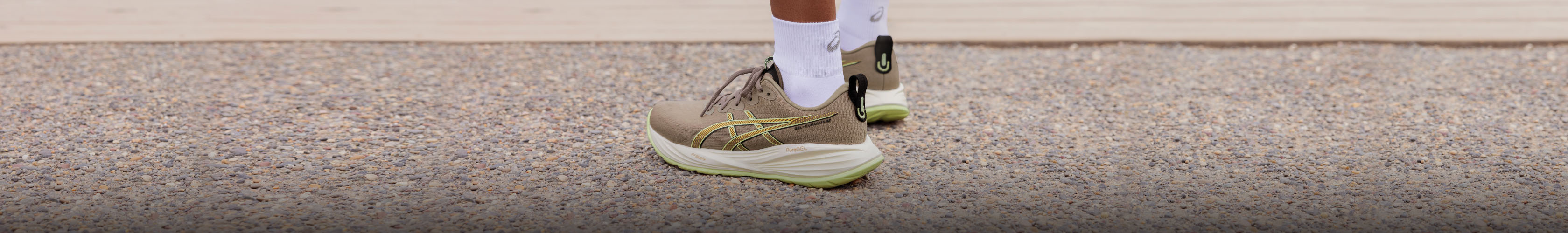 Shop latest shoes. Discover the latest models