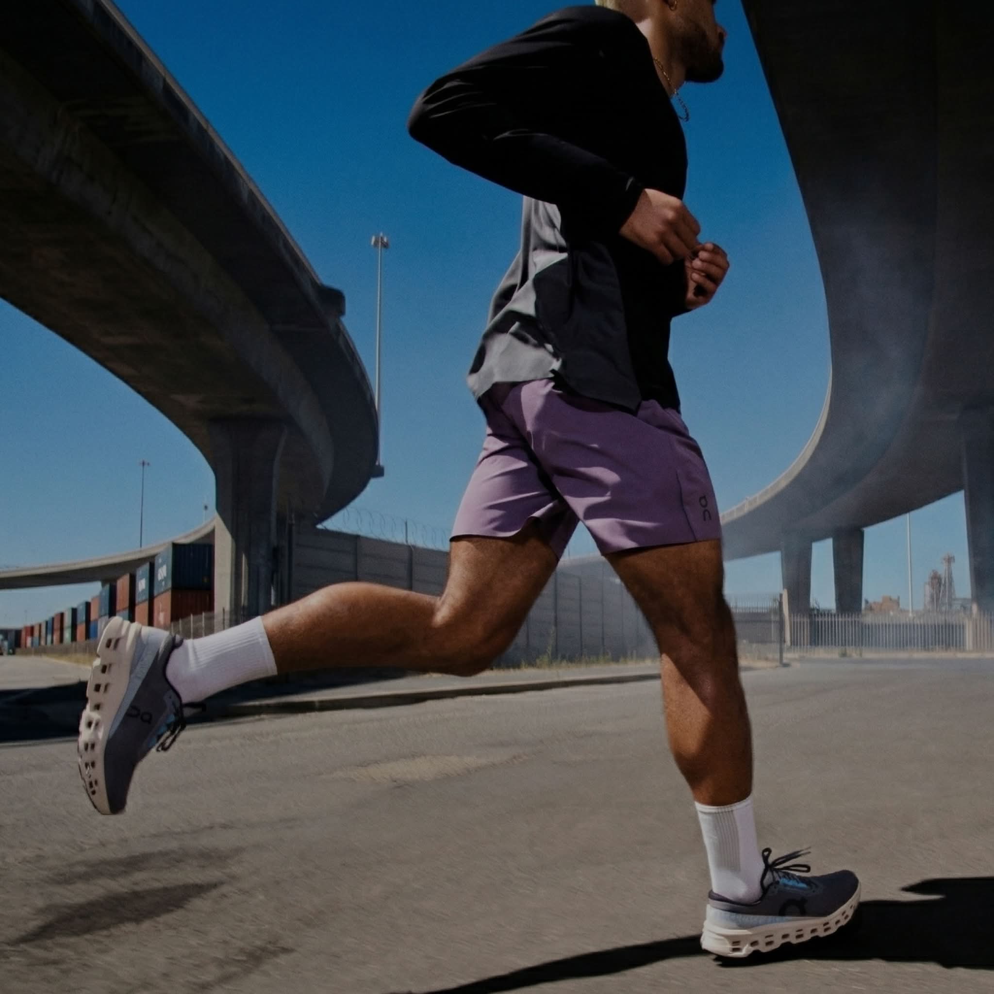 Shop long and easy running shoes on runners needs